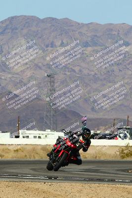 media/Mar-20-2025-Racers Edge (Thu) [[0731d8e3a1]]/2-B Group/Session 3 (Turn 4)/